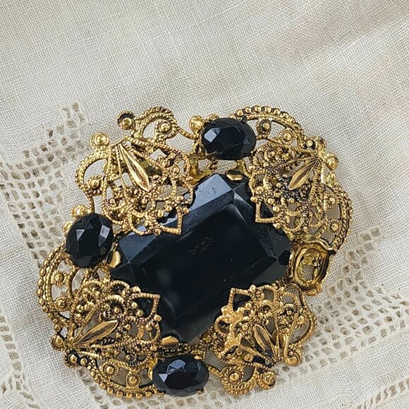 Vintage Edwardian Revival Brass Filigree Mourning Brooch with Black Glass Inlay - Picture 1 of 10